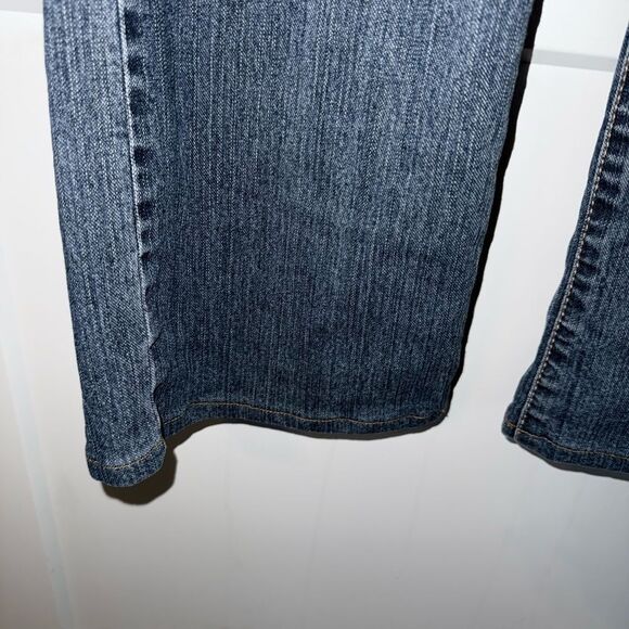 Bandolino Blue Straight Leg Jeans - Picture 8 of 8
